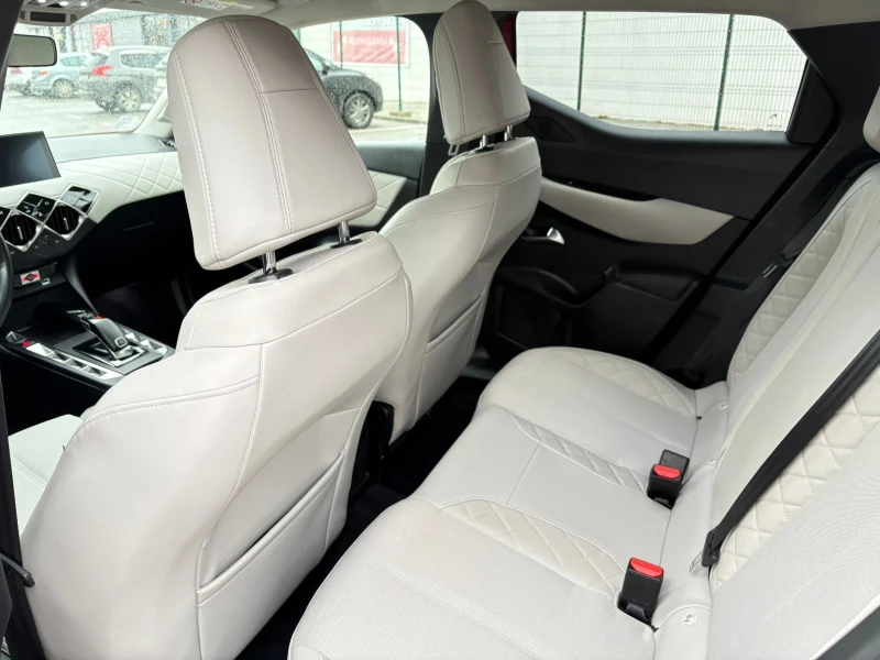 Citroen DS 3 Crossback SO CHIC EAT8, снимка 12 - Автомобили и джипове - 53579142
