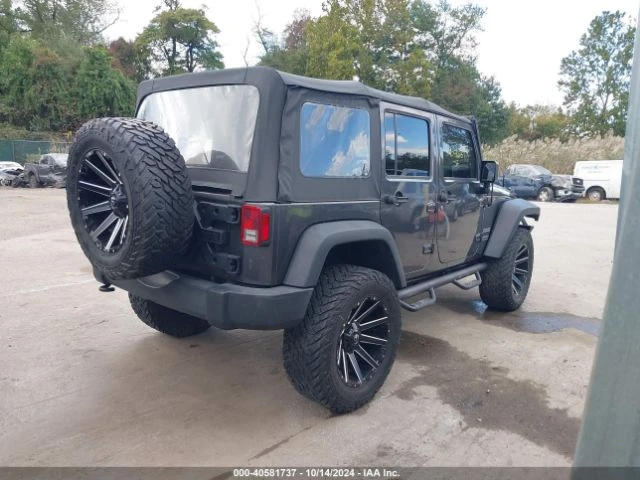 Jeep Wrangler Unlimited Sport - изображение 4