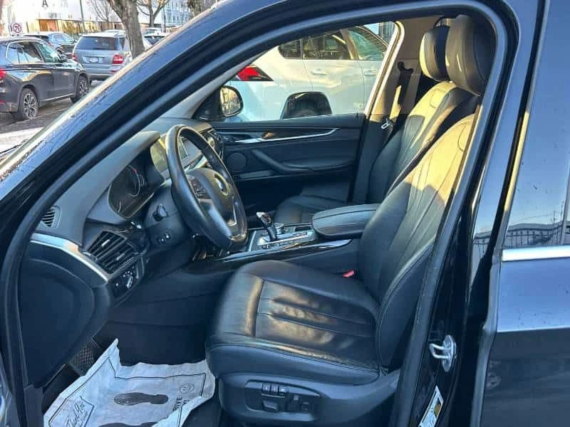 BMW X5 * xDrive35i * CARFAX * HARMAN * HEAD UP * KEYLESS, снимка 4 - Автомобили и джипове - 53719236