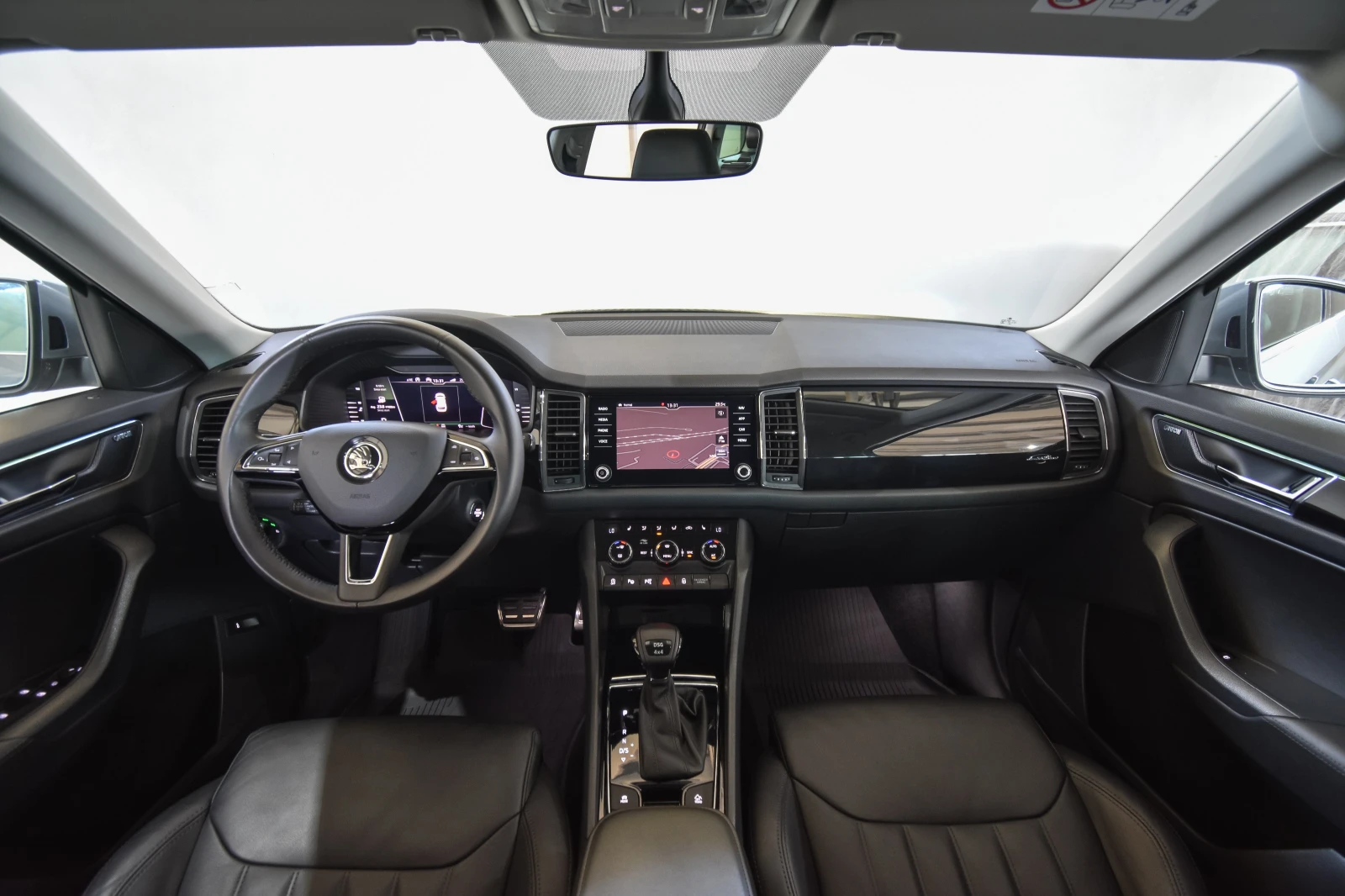 Skoda Kodiaq L&K/CANTON/360Камера/7МЕСТЕН/ДАНЪЧЕН КРЕДИТ - изображение 7