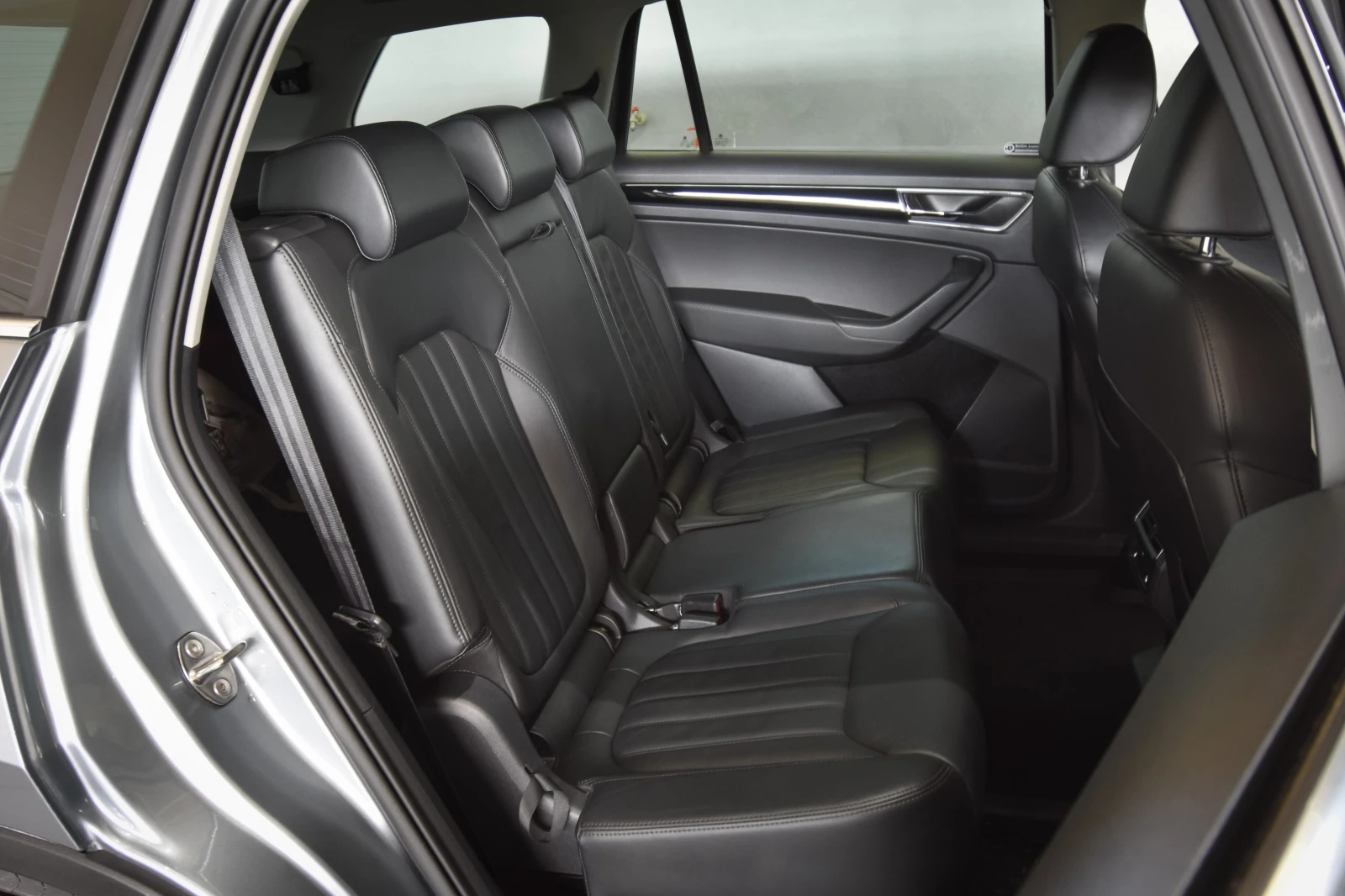 Skoda Kodiaq L&K/CANTON/360Камера/7МЕСТЕН/ДАНЪЧЕН КРЕДИТ - изображение 9