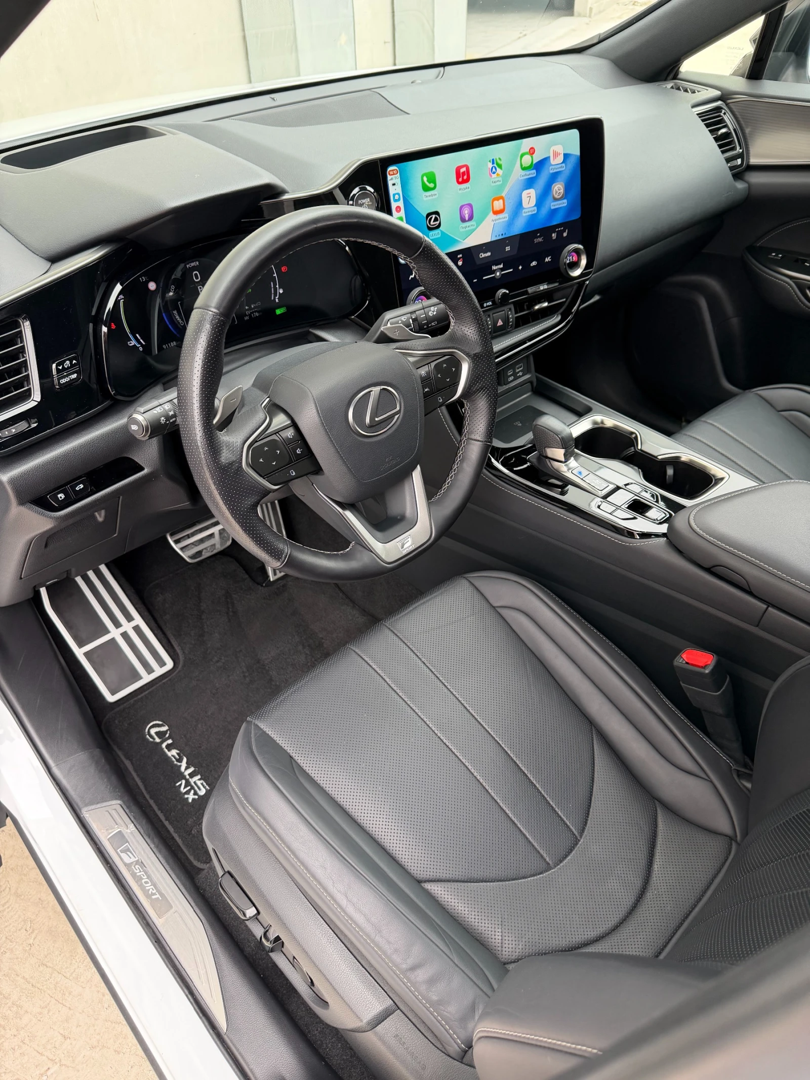 Lexus NX 450 h+ F Sport в Гаранция - изображение 4