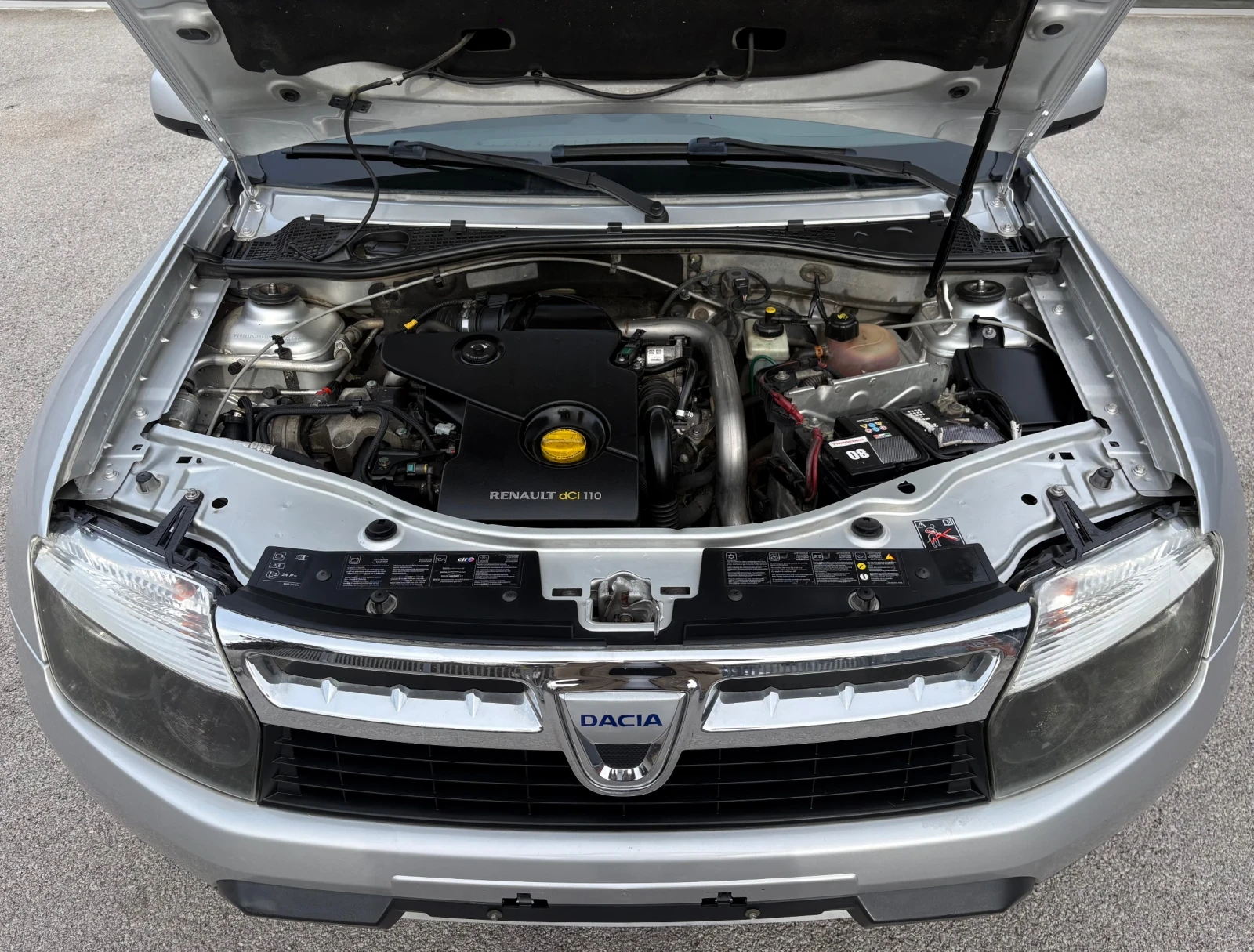 Dacia Duster 1.5DCi, 4X4, TOP, снимка 16 - Автомобили и джипове - 53715502