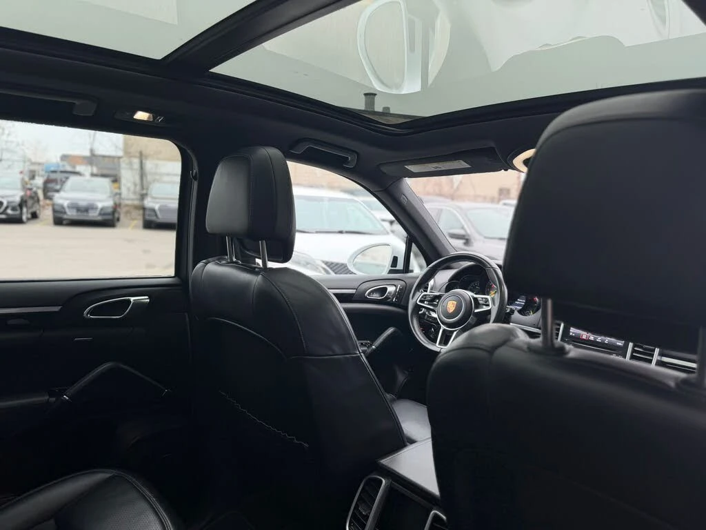 Porsche Cayenne * АвтоКредит * (ЦЕНА ДО БГ), снимка 15 - Автомобили и джипове - 53975588