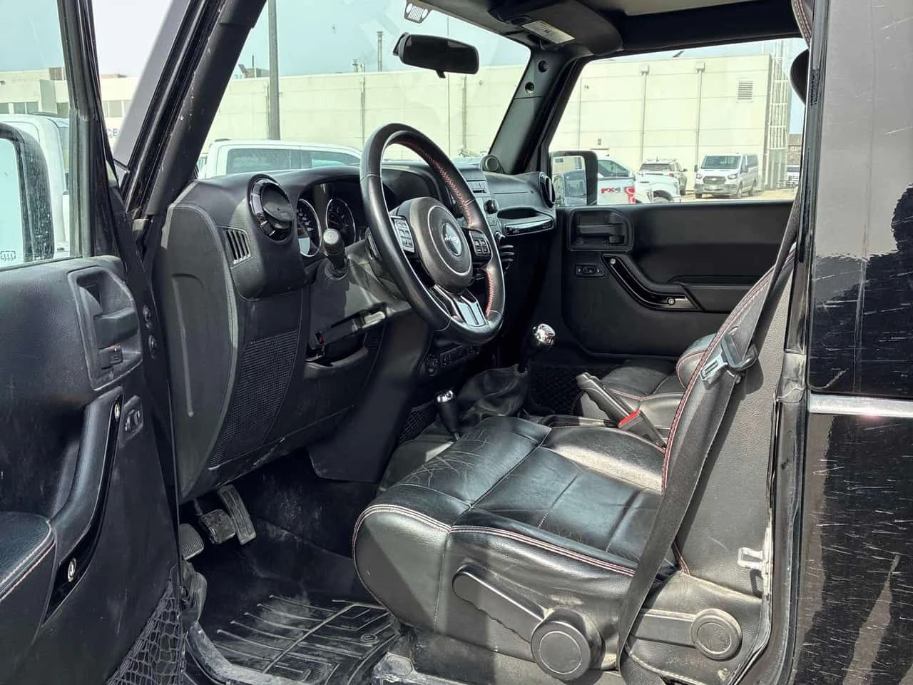 Jeep Wrangler Altitude/CARFAX/КЛИП/ПОДГРЕВ/КОЖА, снимка 6 - Автомобили и джипове - 54128902