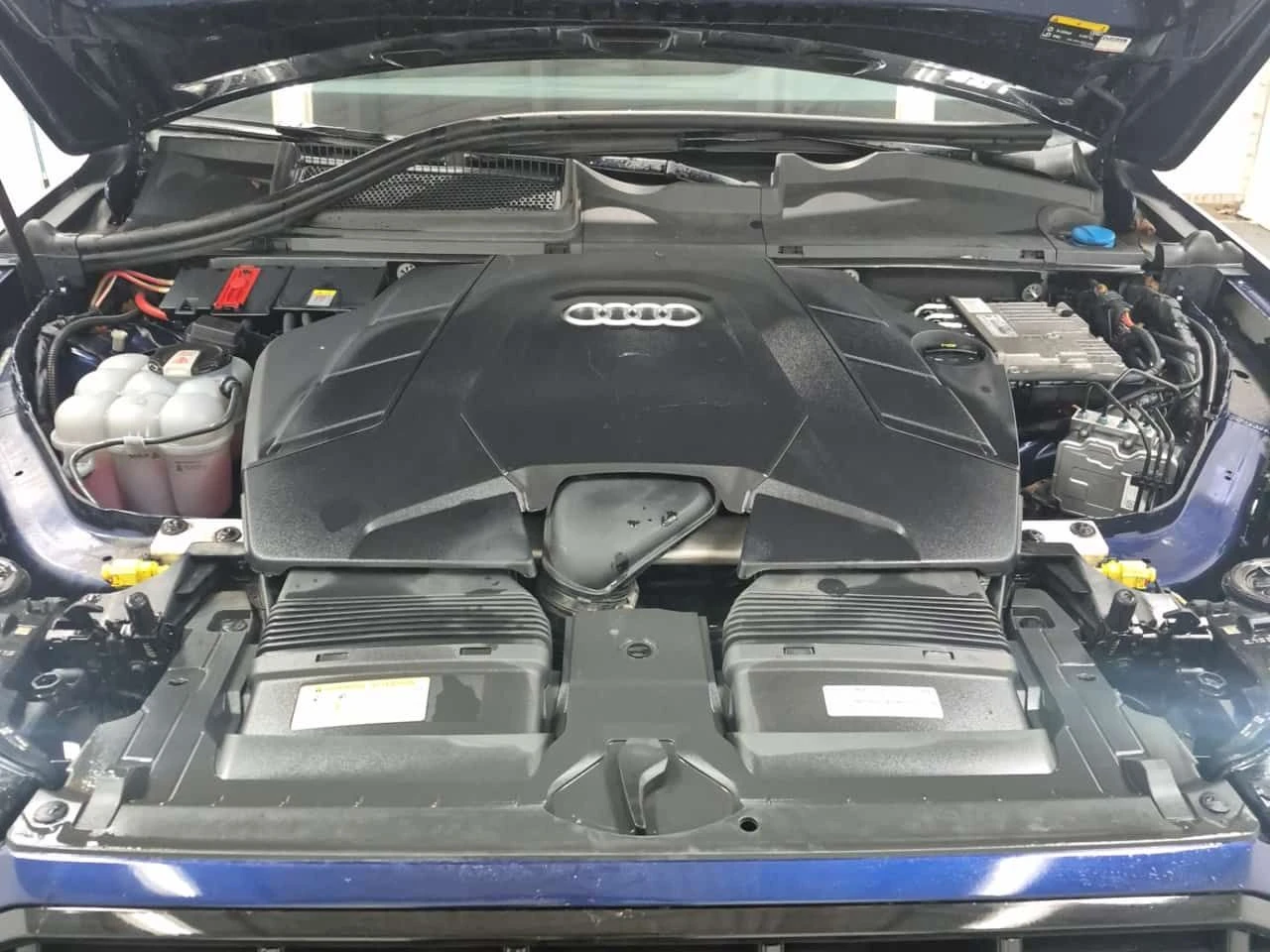 Audi Q7 * Progressiv * ОБДУХ * ПАНО * 2 КЛЮЧА * CARFAX, снимка 16 - Автомобили и джипове - 54209176