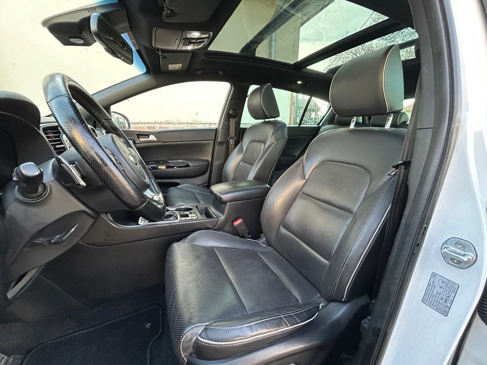 Kia Sportage 1.6T/4x4/GT-Line, снимка 9 - Автомобили и джипове - 54297342
