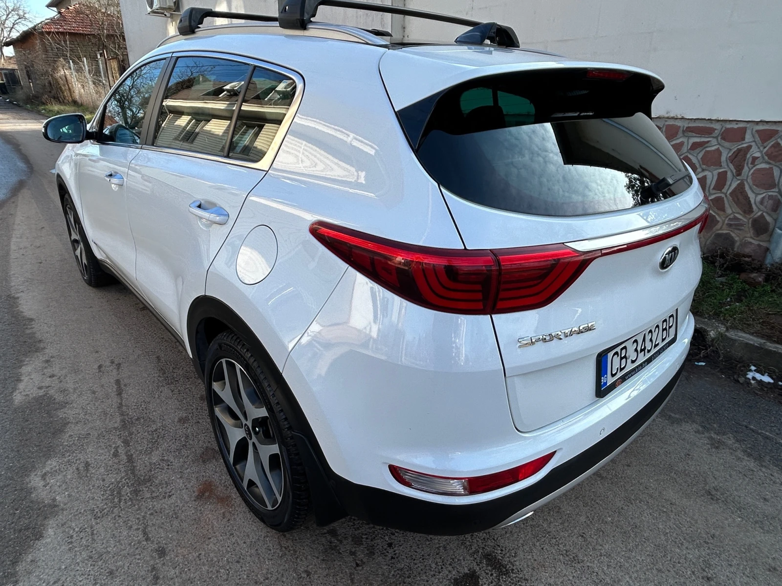 Kia Sportage 1.6T/4x4/GT-Line, снимка 3 - Автомобили и джипове - 54297342