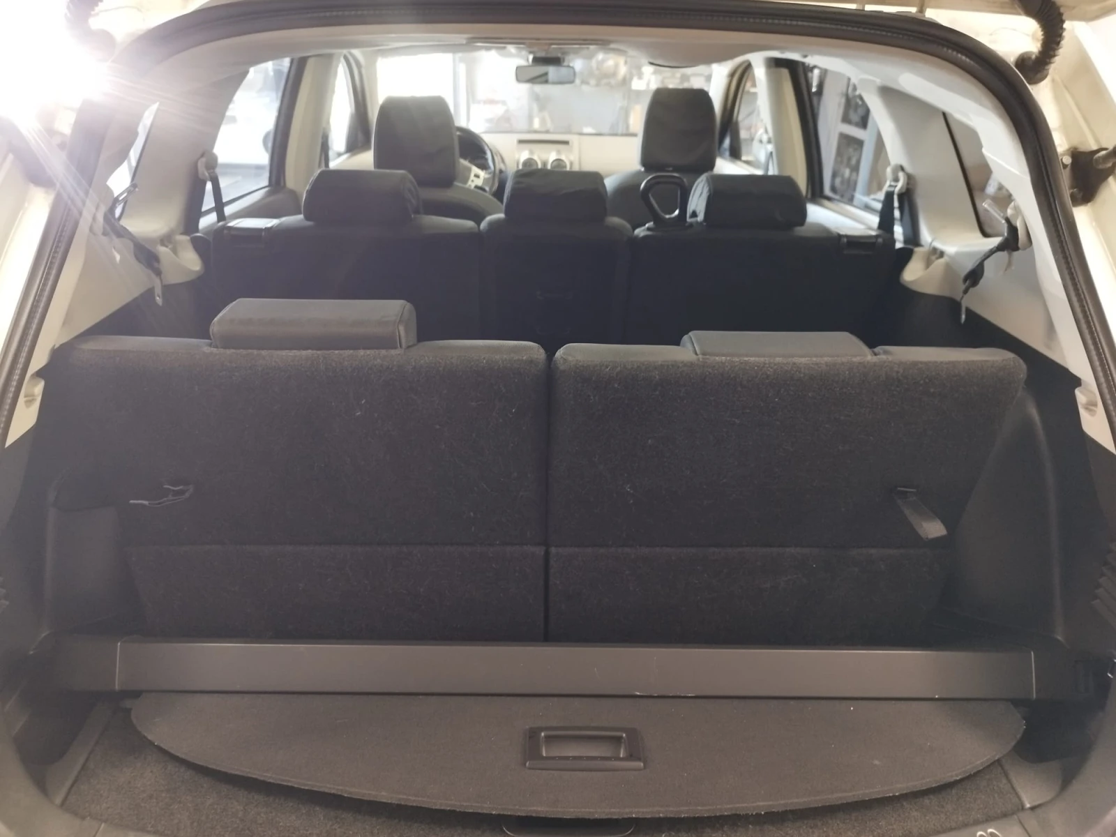 Nissan Qashqai 1.5DCI , снимка 9 - Автомобили и джипове - 54309291