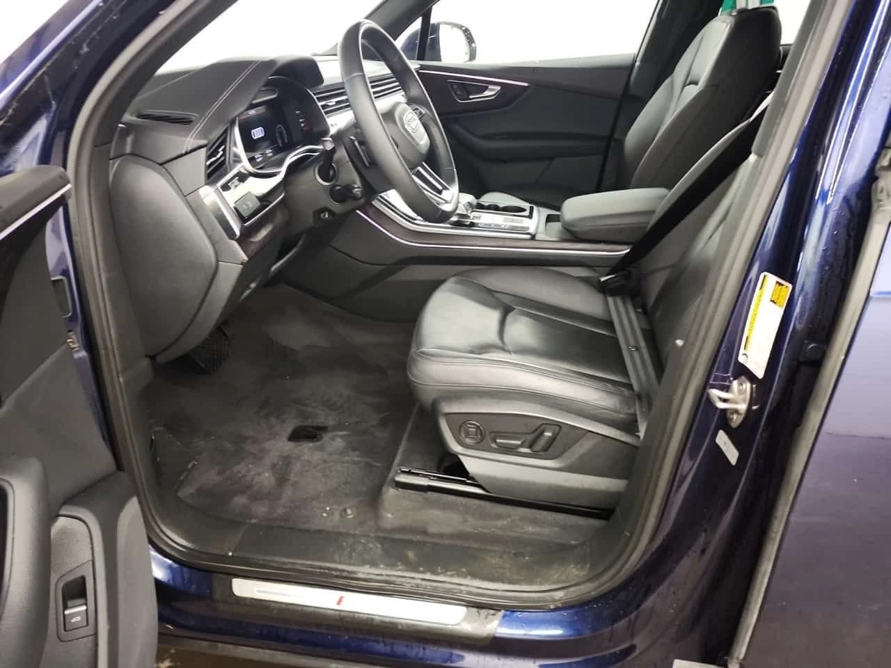 Audi Q7 55TFSI KOMFORT * Един собственик * CARFAX * От VW , снимка 9 - Автомобили и джипове - 54532838