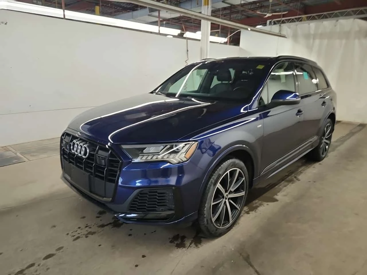 Audi Q7 55TFSI KOMFORT * Един собственик * CARFAX * От VW 