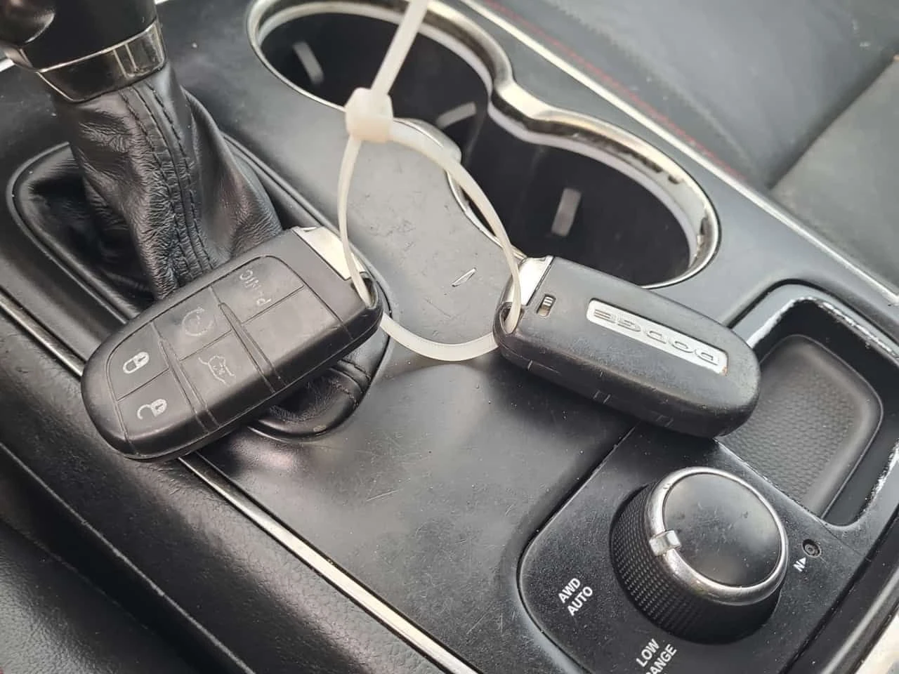 Dodge Durango R/T/2 �����/����/�������/CARFAX/����������� | Mobile.bg � ����������� 10