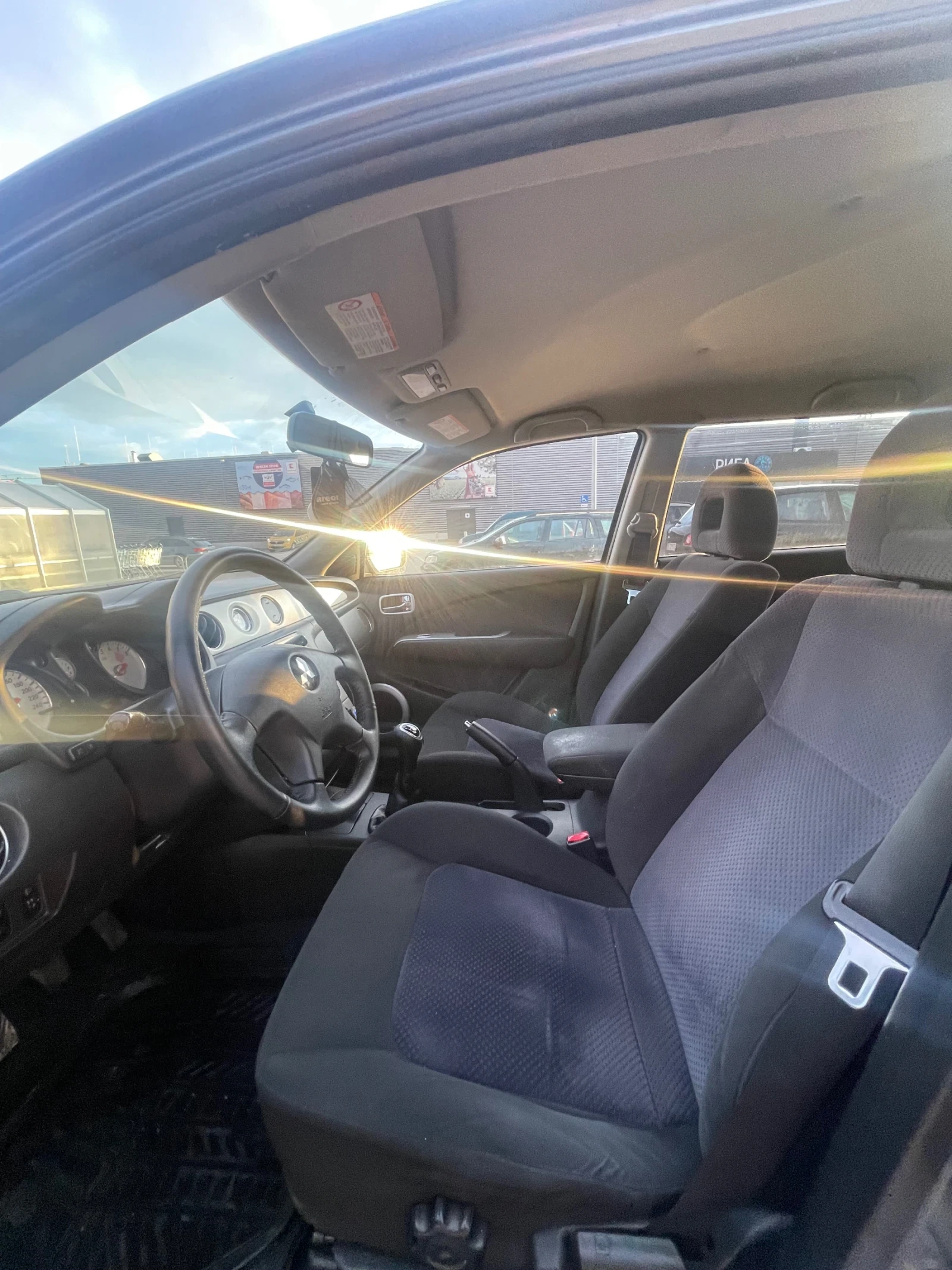 Mitsubishi Outlander, снимка 6 - Автомобили и джипове - 54660511
