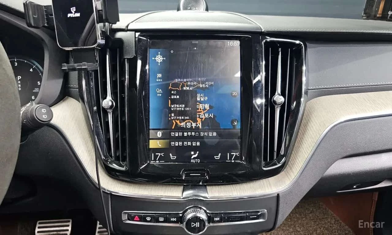 Volvo XC60 D5 Inscription/ФИНАНСИРАНЕ , снимка 13 - Автомобили и джипове - 55563831