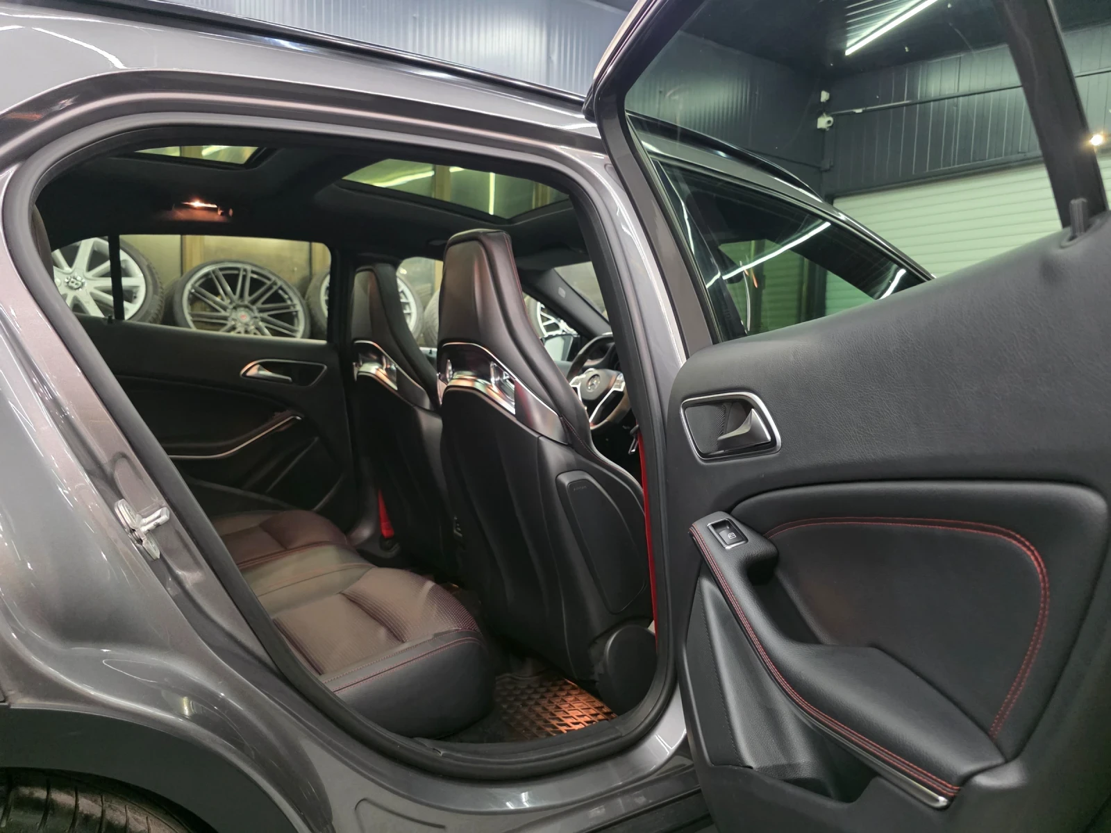 Mercedes-Benz GLA 45 AMG Edition1 Limited, снимка 13 - Автомобили и джипове - 55767356
