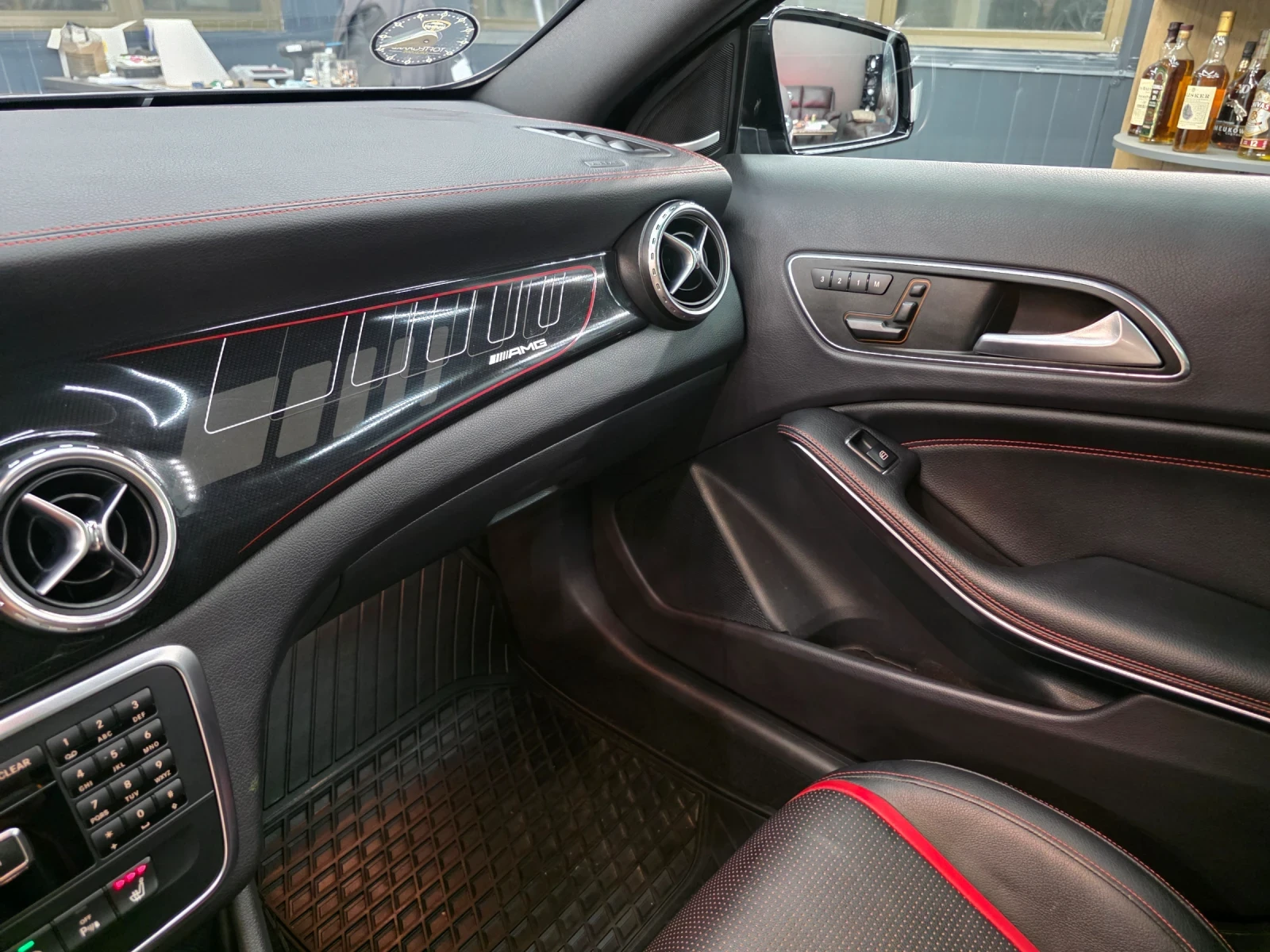 Mercedes-Benz GLA 45 AMG Edition1 Limited, снимка 9 - Автомобили и джипове - 55767356