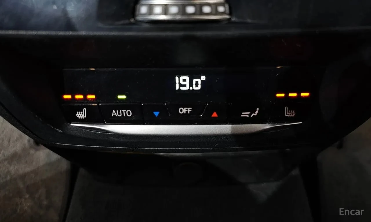 BMW X3 M / 360 / HUD / ОБДУХВАНЕ / Harman Kardon, снимка 15 - Автомобили и джипове - 55949586
