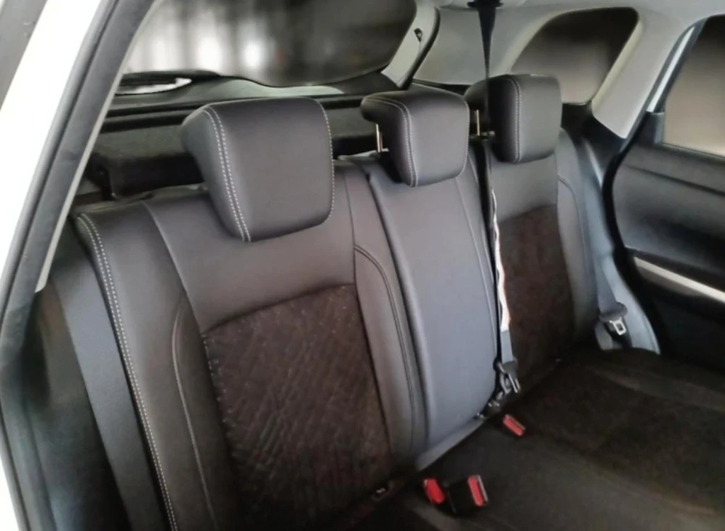 Suzuki Vitara !!!ОЧАКВАН ВНОС!!! 1.5 HEV 102hp 100% ОДОБРЕНИЕ, снимка 10 - Автомобили и джипове - 56112183