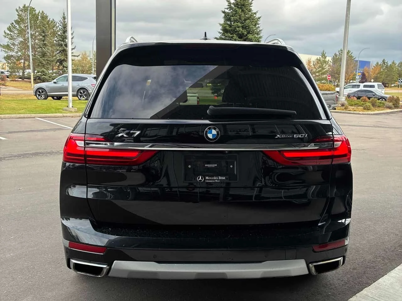BMW X7 * xDrive50i * �� ���������������� �� MERCEDES | Mobile.bg � ����������� 4