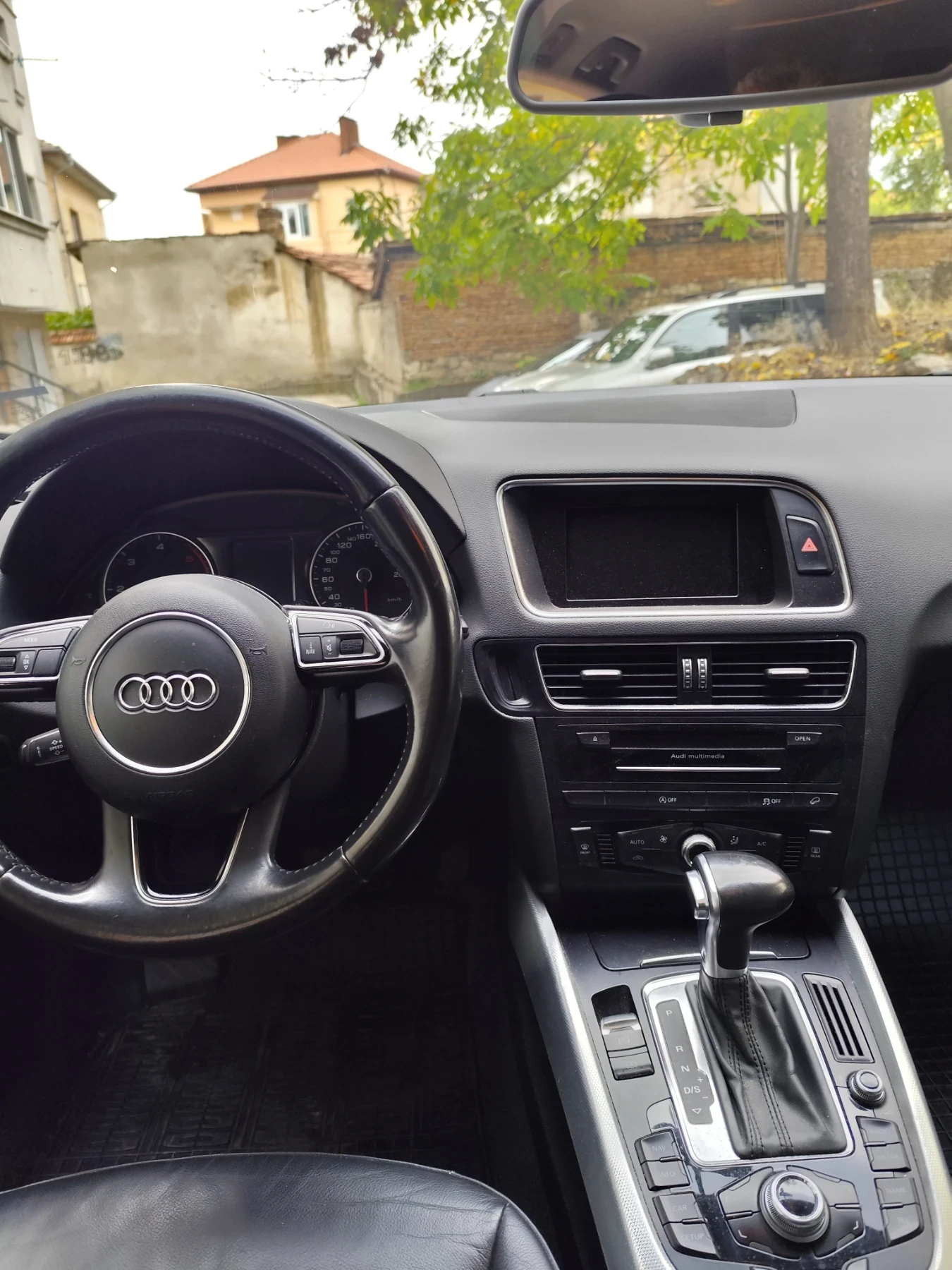 Audi Q5, снимка 9 - Автомобили и джипове - 56544209