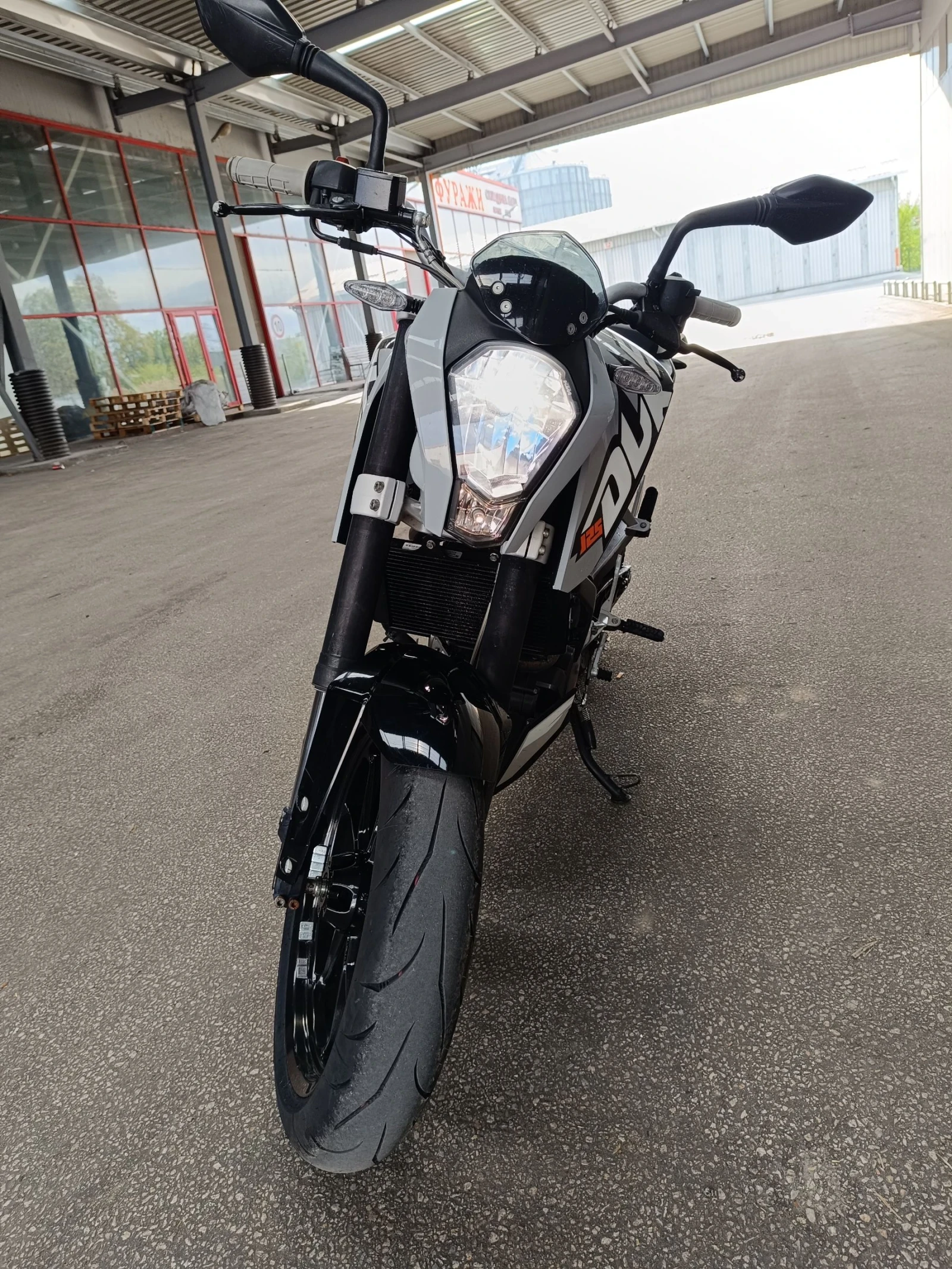 Ktm Duke 125 - изображение 2
