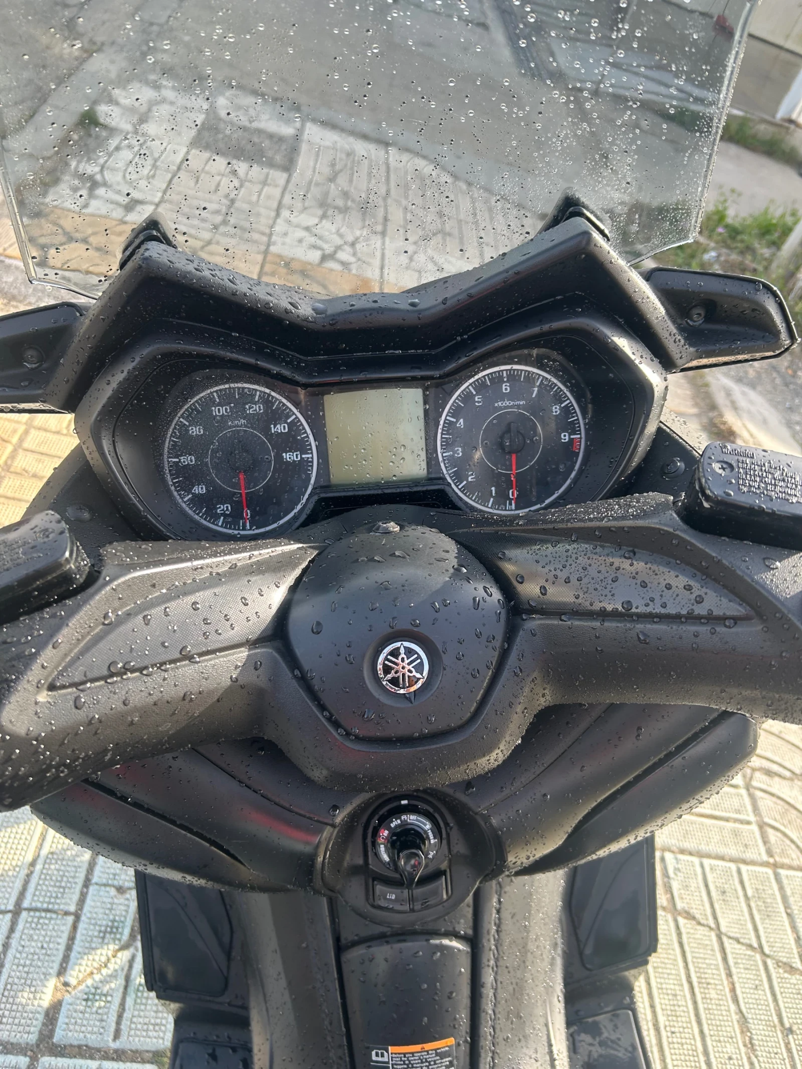 Yamaha X-max 300 абс тцс, снимка 5 - Мотоциклети и мототехника - 56110151
