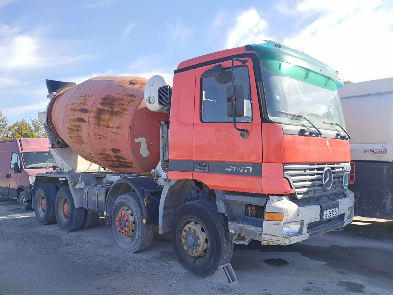 Бетон миксер Mercedes 4140