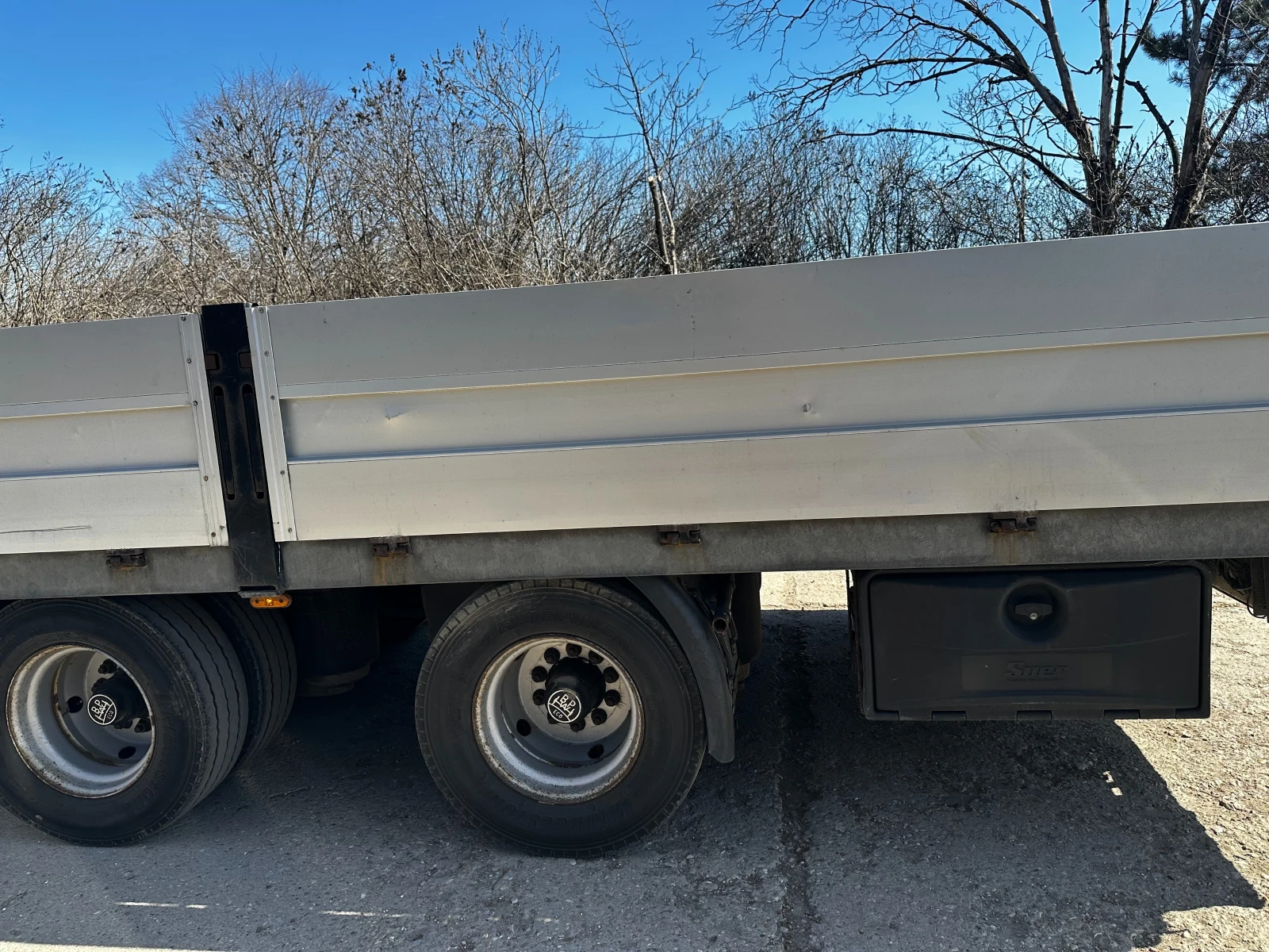 Полуремарке Schwarzmuller 2-Achs-Jumbo, снимка 11 - Ремаркета - 53770092