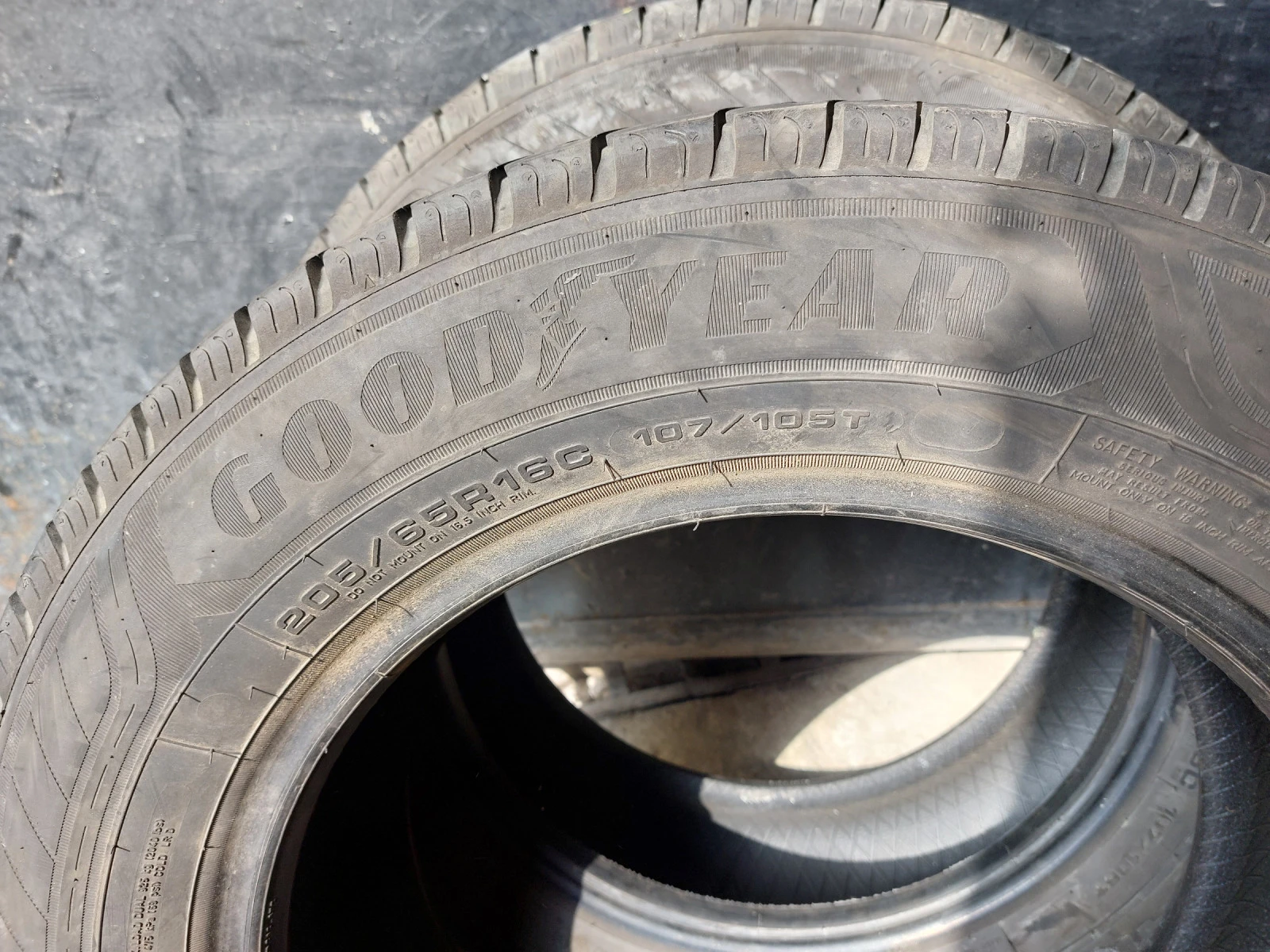 ���� 205/65R16 | Mobile.bg � ����������� 4