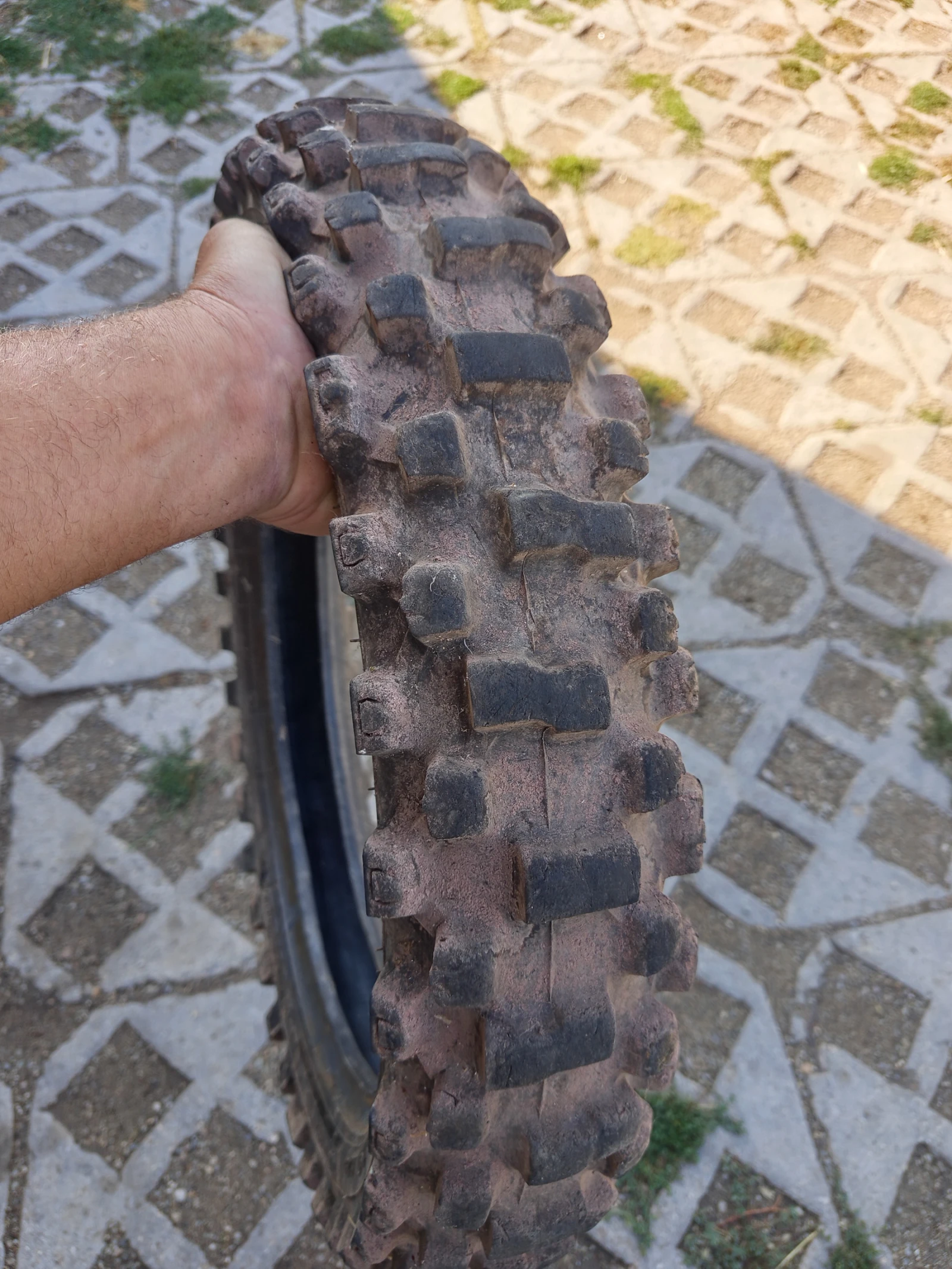 ���� 110/90 19 - | Mobile.bg � ����������� 1