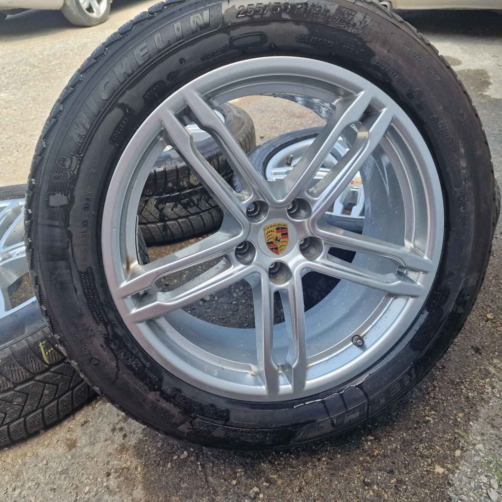   Porsche Macan | Mobile.bg   1