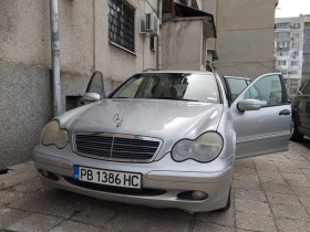 Mercedes-Benz C 220, снимка 7