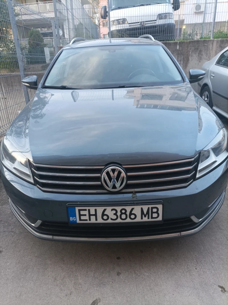 VW Passat, снимка 1 - Автомобили и джипове - 47707492