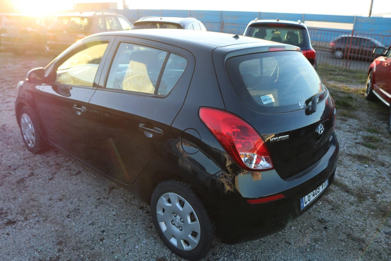 Hyundai I20 1.4 CRDI, снимка 4 - Автомобили и джипове - 48193569