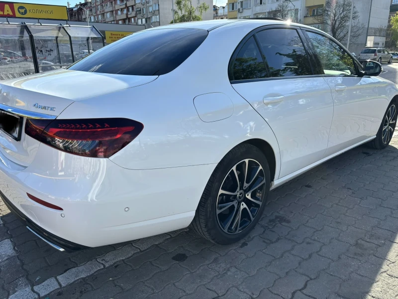 Mercedes-Benz E 220 4-MATIC Avantgarde ГАРАНЦИЯ като нов!, снимка 8 - Автомобили и джипове - 48266744