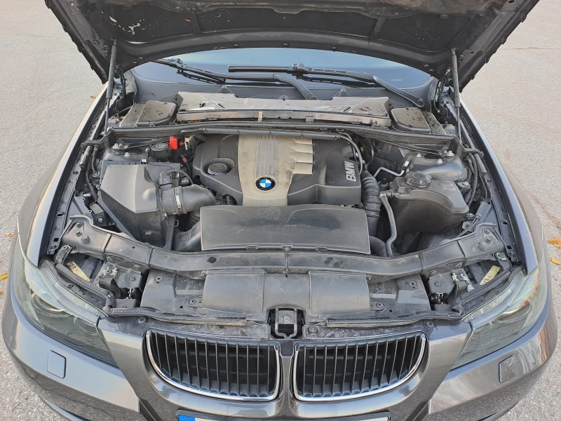 BMW 320 D E91, снимка 10 - Автомобили и джипове - 48857843