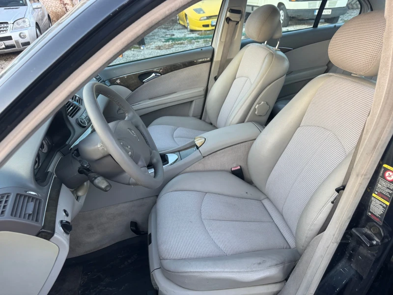 Mercedes-Benz E 270 2.7 CDI, снимка 10 - Автомобили и джипове - 49122712