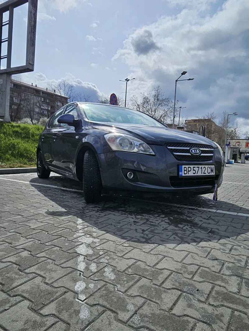 Kia Ceed, снимка 6 - Автомобили и джипове - 49544041