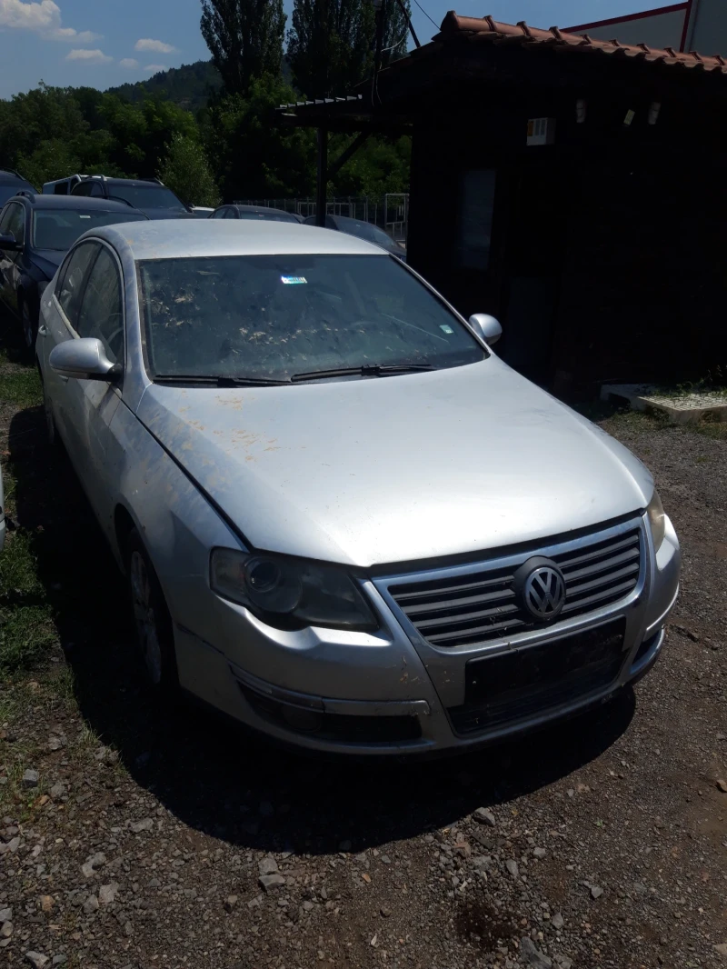 VW Passat 2.0 FSI НА ЧАСТИ , снимка 3 - Автомобили и джипове - 51016731