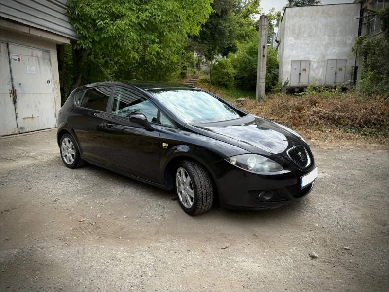 Seat Leon, снимка 2 - Автомобили и джипове - 51798365