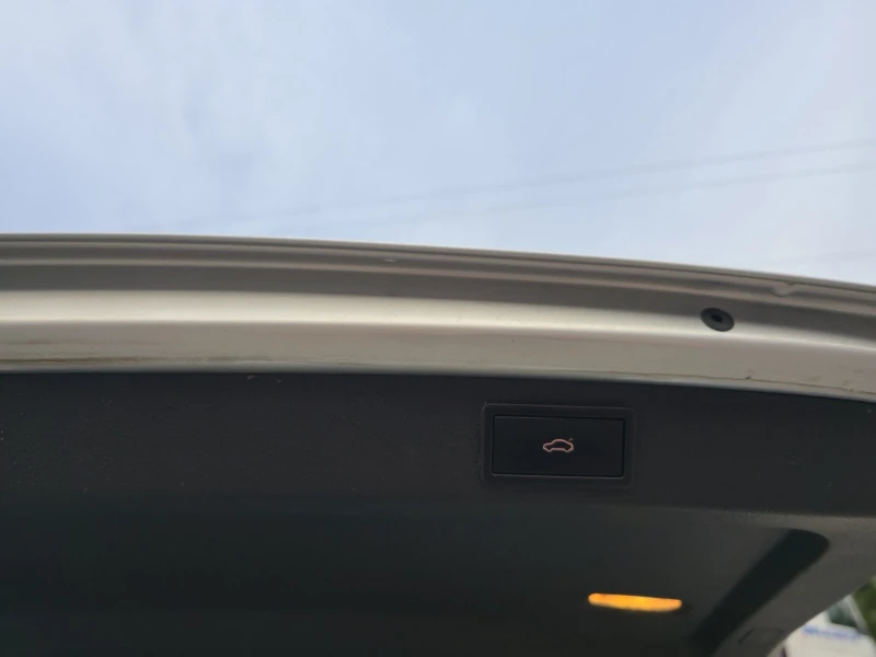 Skoda Superb 2.0 TDI, N1, обдухване, адаптивно окачване , снимка 17 - Автомобили и джипове - 51871944