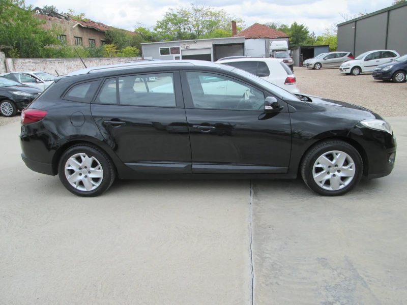 Renault Megane 1.5dci-НАВИ-КАМЕРА, снимка 3 - Автомобили и джипове - 52115958