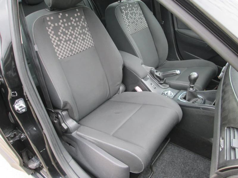 Renault Megane 1.5dci-НАВИ-КАМЕРА, снимка 15 - Автомобили и джипове - 52115958