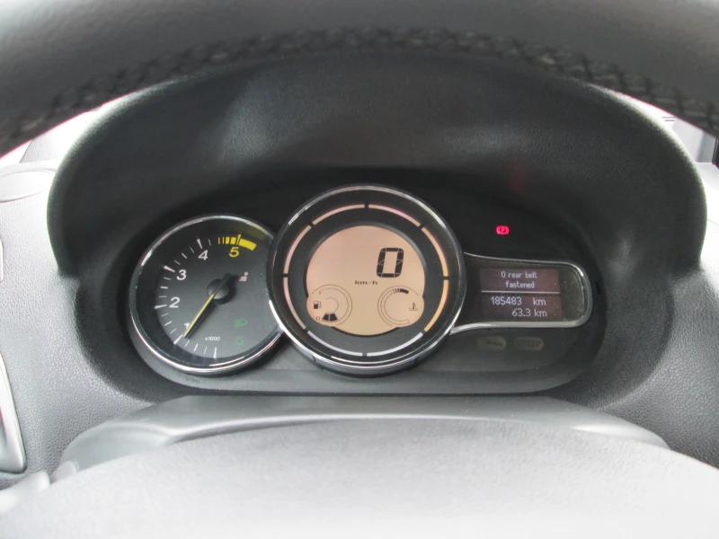 Renault Megane 1.5dci-НАВИ-КАМЕРА, снимка 12 - Автомобили и джипове - 52115958