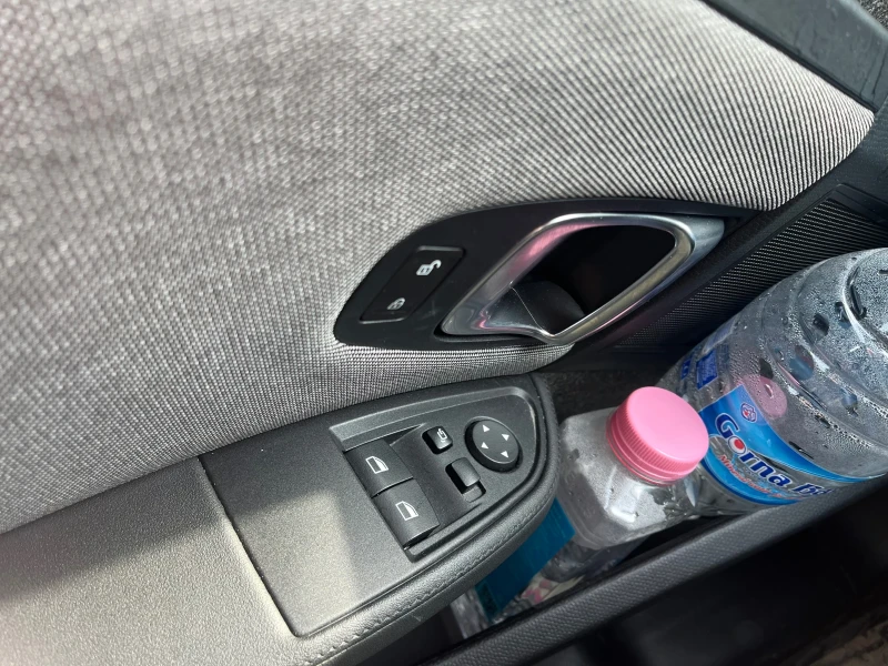 BMW i3 120Ah, снимка 15 - Автомобили и джипове - 52654793