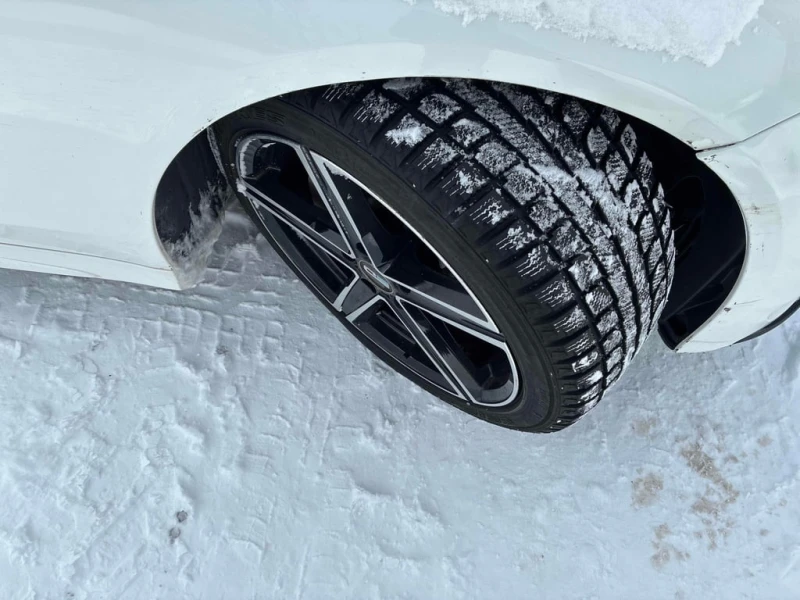 Mercedes-Benz C 300 * CARFAX * ЦЕНА ДО БГ, снимка 10 - Автомобили и джипове - 53205736