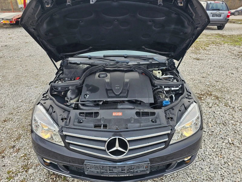 Mercedes-Benz C 220 C220 Avangard-Avtomat, снимка 11 - Автомобили и джипове - 53276346