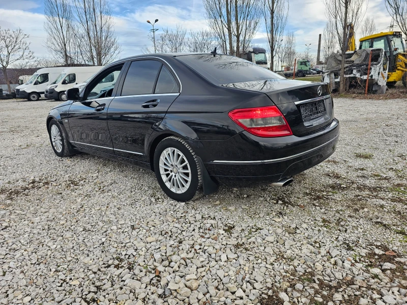 Mercedes-Benz C 220 C220 Avangard-Avtomat, снимка 5 - Автомобили и джипове - 53276346