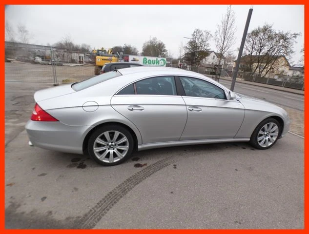 Mercedes-Benz CLS 500 AMG Pack * Подгрев * Обдухване, снимка 3 - Автомобили и джипове - 49261080