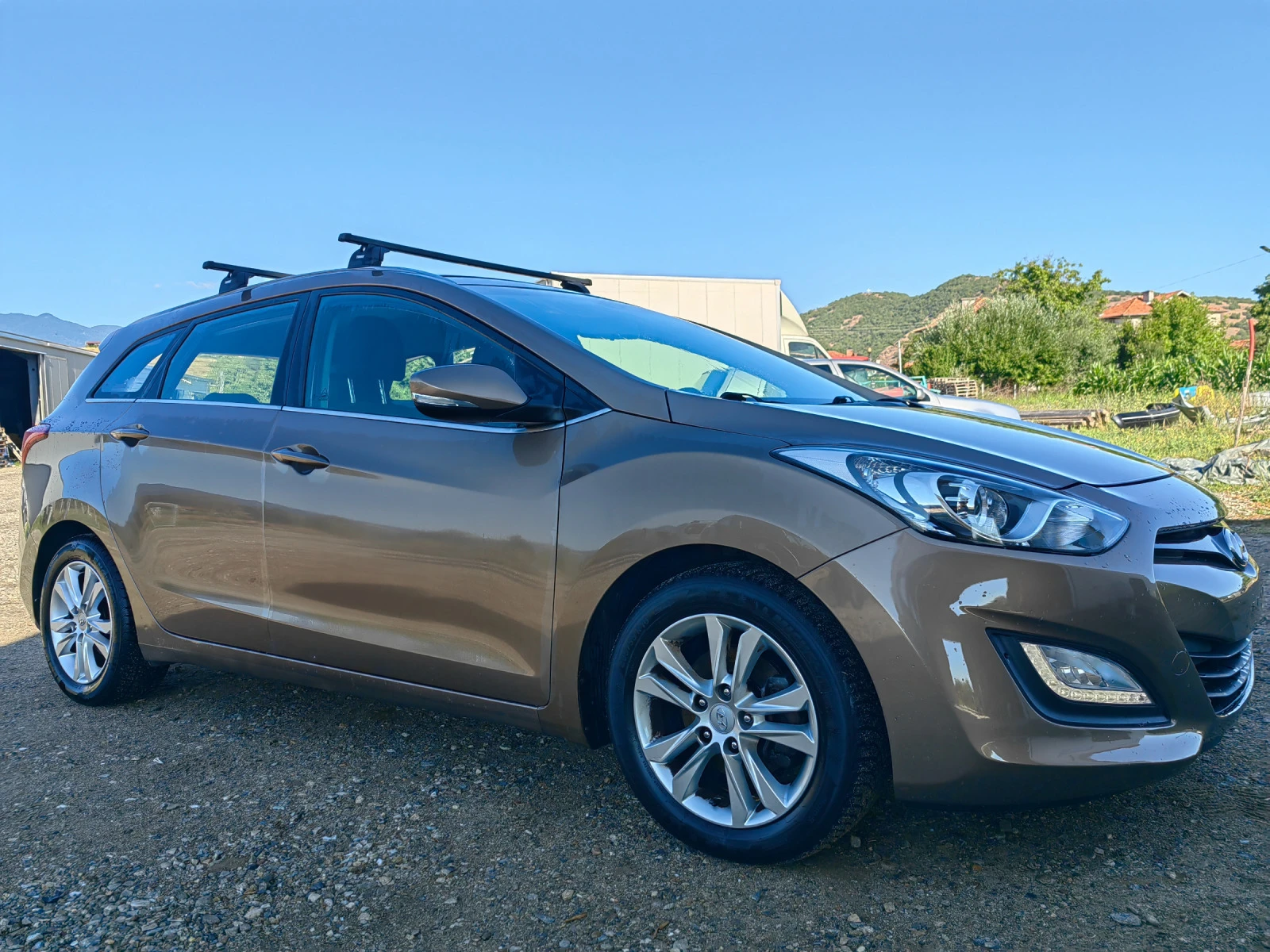 Hyundai I30 1.6d - изображение 2